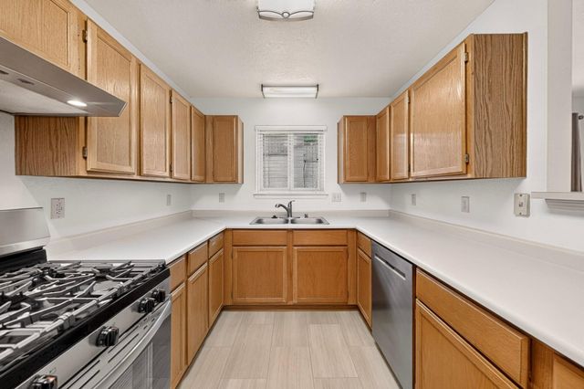 9108 Osuna Place NE, Albuquerque, NM 87111
