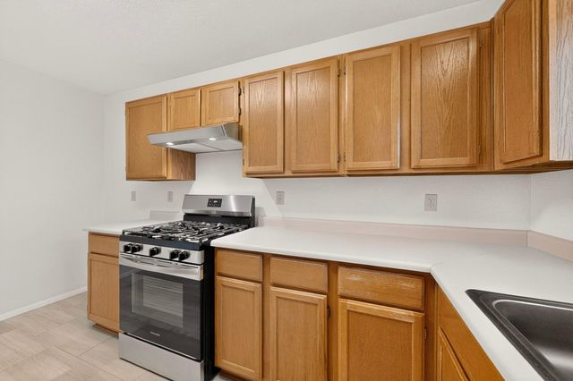 9108 Osuna Place NE, Albuquerque, NM 87111