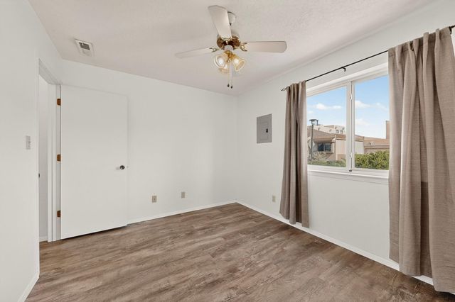 9108 Osuna Place NE, Albuquerque, NM 87111