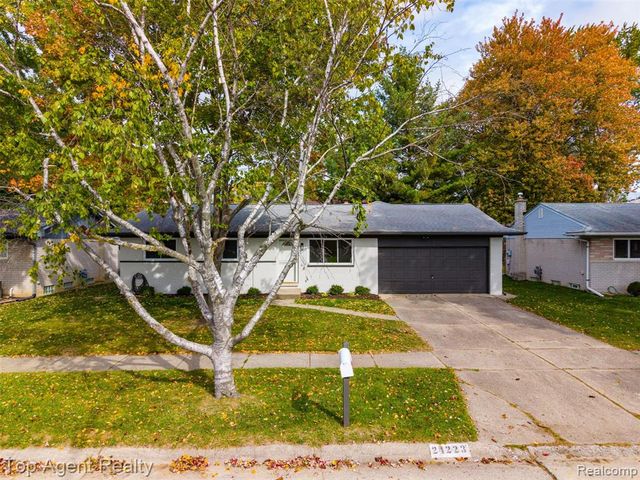 24223 Ramsgate Street, Clinton Township, MI 48035