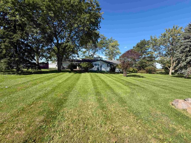 9344 Nichols Road, Gaines, MI 48436
