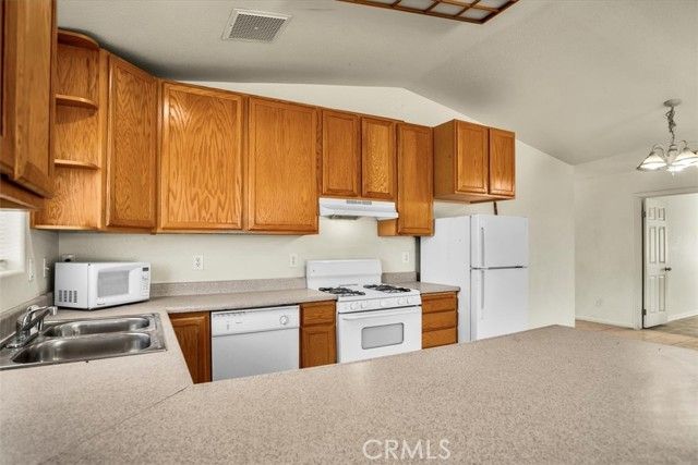 5564 Mariposa, Twentynine Palms, CA 92277