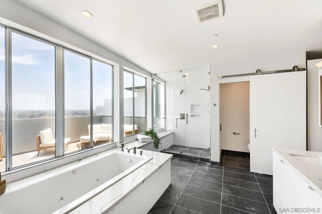 5725 Soledad Mountain, La Jolla, CA 92037