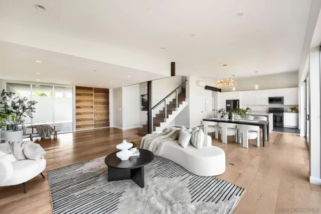 5725 Soledad Mountain, La Jolla, CA 92037