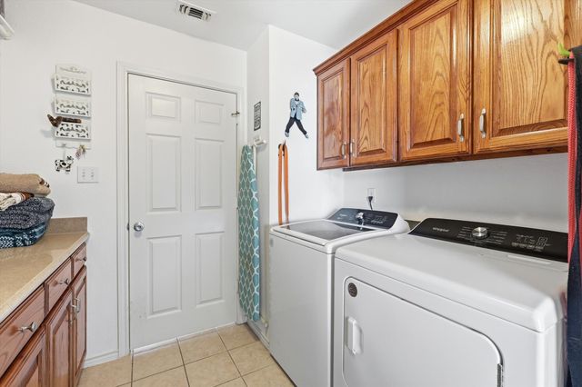 112 Harli Drive, Trenton, TX 75490