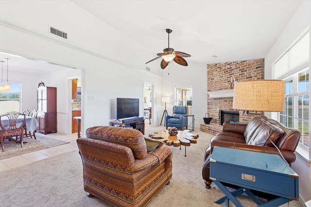 112 Harli Drive, Trenton, TX 75490