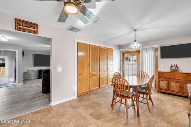 917 Cherry Cove Court, Toms River, NJ 08753