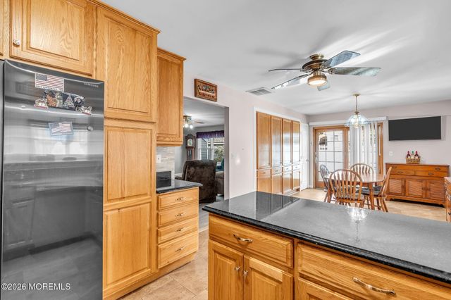917 Cherry Cove Court, Toms River, NJ 08753