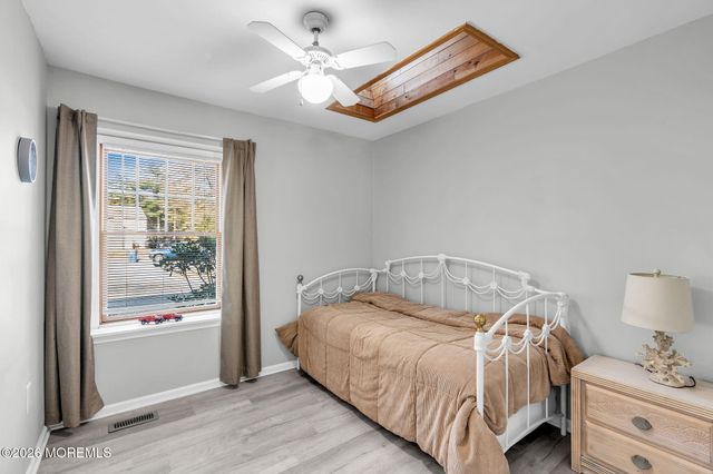 917 Cherry Cove Court, Toms River, NJ 08753