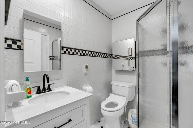 917 Cherry Cove Court, Toms River, NJ 08753