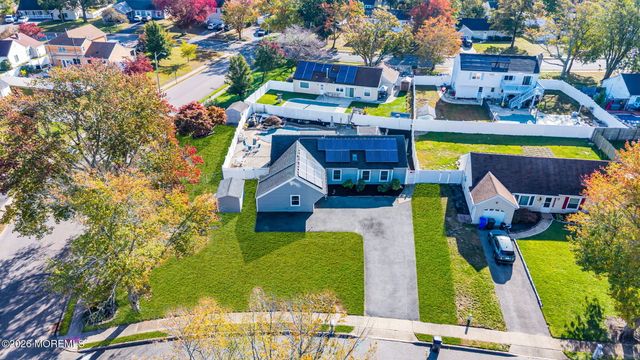 917 Cherry Cove Court, Toms River, NJ 08753