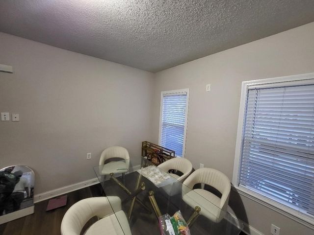 809 Warren Ave, Brockton, MA 02301