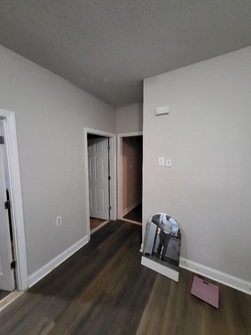 809 Warren Ave, Brockton, MA 02301