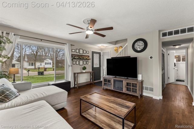 502 Cairns Street, Tecumseh, MI 49286