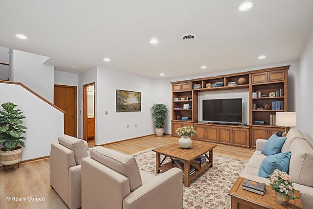 4025 Maple Grove Drive, Madison, WI 53719