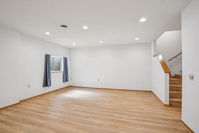 4025 Maple Grove Drive, Madison, WI 53719