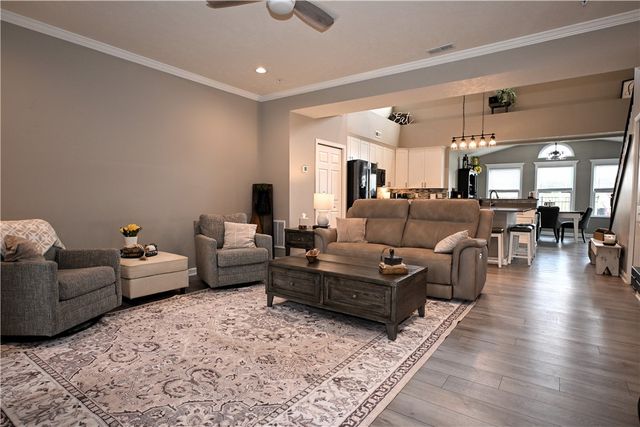 157 Viareggio, Finleyville, PA 15332