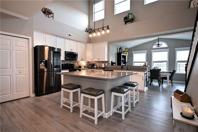 157 Viareggio, Finleyville, PA 15332