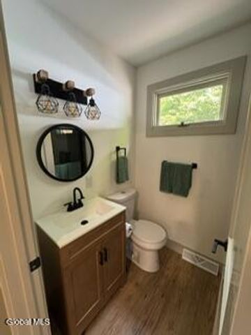 8 Read Drive, Lake Luzerne, NY 12846