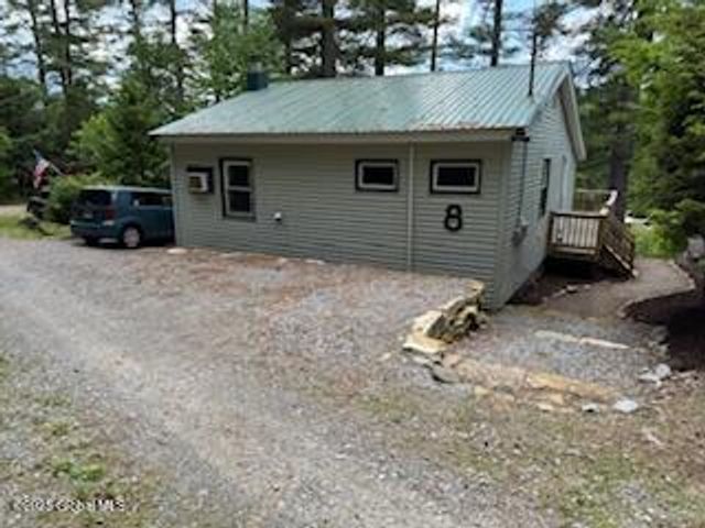 8 Read Drive, Lake Luzerne, NY 12846