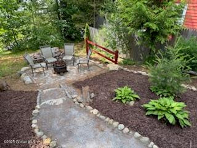 8 Read Drive, Lake Luzerne, NY 12846