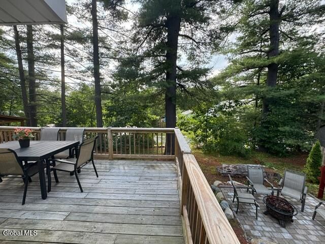 8 Read Drive, Lake Luzerne, NY 12846