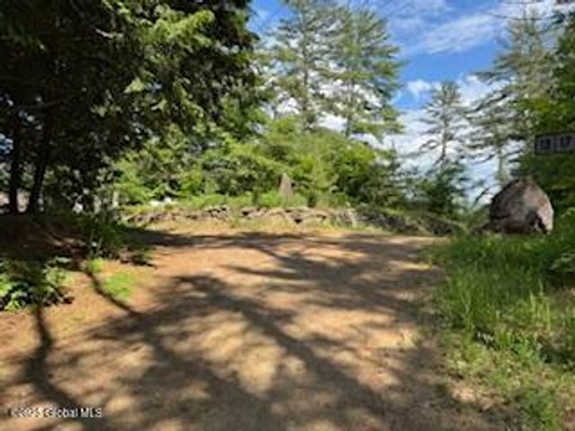 8 Read Drive, Lake Luzerne, NY 12846