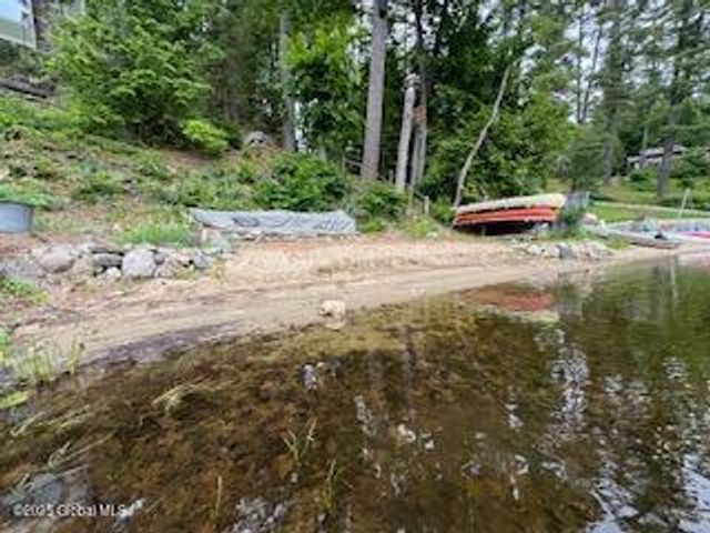 8 Read Drive, Lake Luzerne, NY 12846