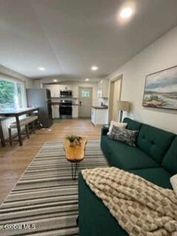8 Read Drive, Lake Luzerne, NY 12846