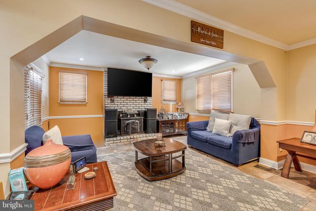 8661 WYNDAM RD, Pennsauken, NJ 08109