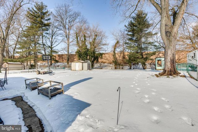 8661 WYNDAM RD, Pennsauken, NJ 08109