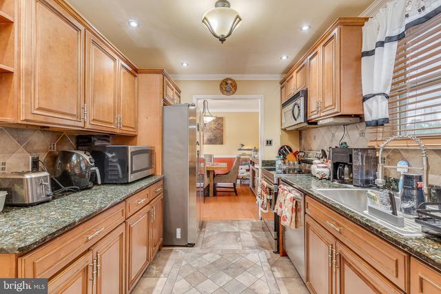 8661 WYNDAM RD, Pennsauken, NJ 08109