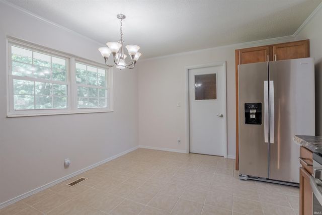 4524 Greencove Avenue, Evansville, IN 47714