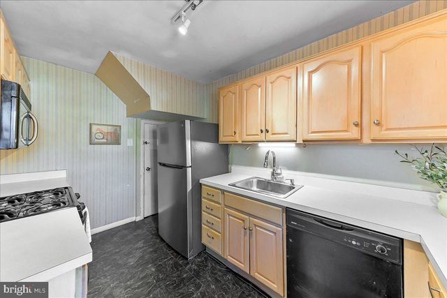 44 HILLSIDE AVE, Upper Darby, PA 19082