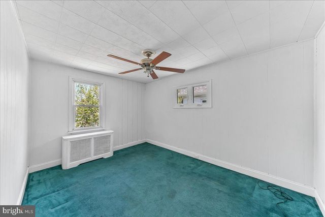 44 HILLSIDE AVE, Upper Darby, PA 19082