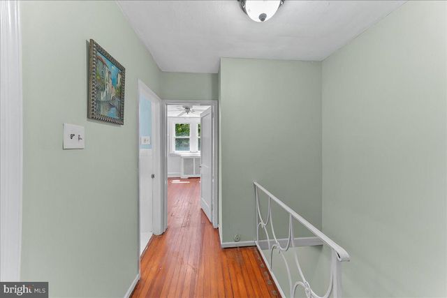 44 HILLSIDE AVE, Upper Darby, PA 19082