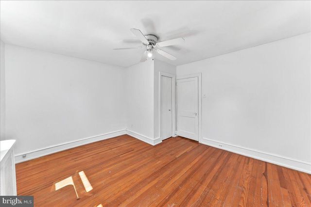 44 HILLSIDE AVE, Upper Darby, PA 19082
