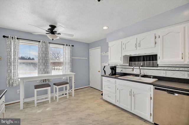 4807 EXECUTIVE DR, Gainesville, VA 20155