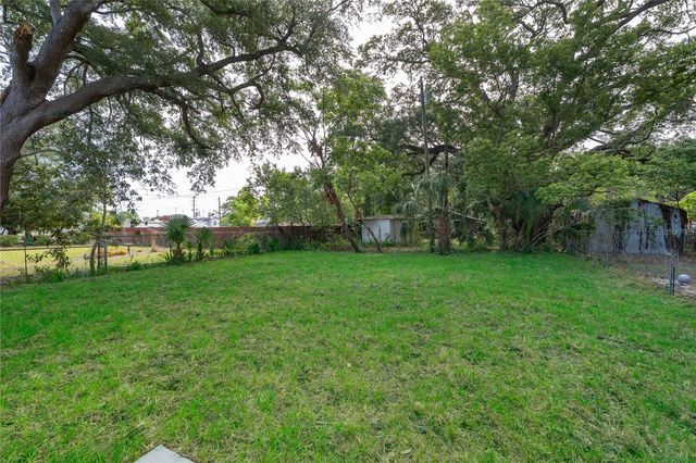 1317 DOUGLAS STREET, Sanford, FL 32771