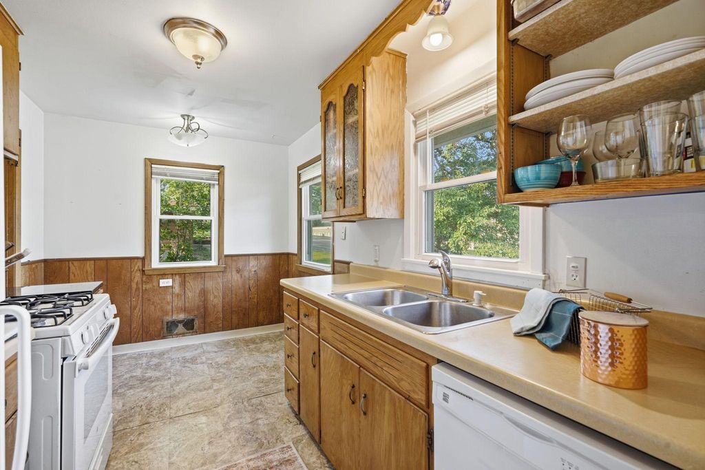 4357 Main Street NE, Columbia Heights, MN 55421 — photo 4