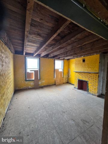 1046 W BALTIMORE ST, Baltimore, MD 21223