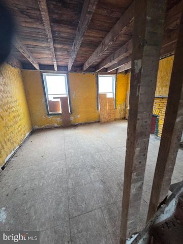 1046 W BALTIMORE ST, Baltimore, MD 21223