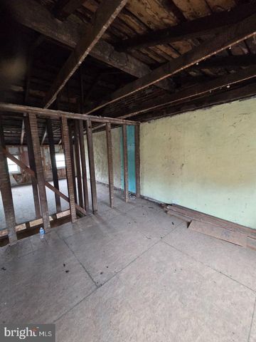 1046 W BALTIMORE ST, Baltimore, MD 21223