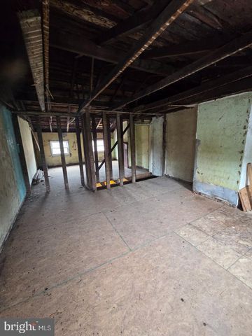 1046 W BALTIMORE ST, Baltimore, MD 21223