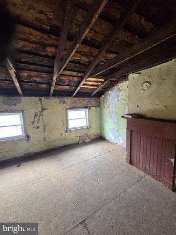 1046 W BALTIMORE ST, Baltimore, MD 21223