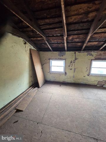 1046 W BALTIMORE ST, Baltimore, MD 21223