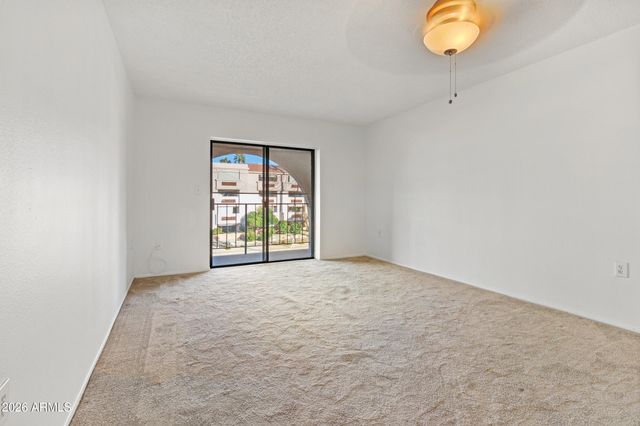 3033 E DEVONSHIRE Avenue 3008, Phoenix, AZ 85016