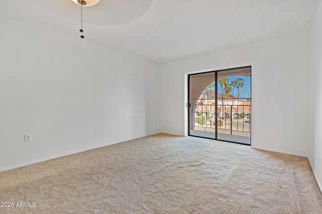 3033 E DEVONSHIRE Avenue 3008, Phoenix, AZ 85016