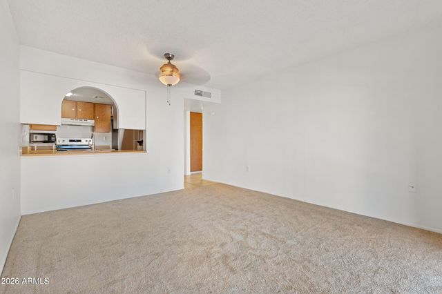 3033 E DEVONSHIRE Avenue 3008, Phoenix, AZ 85016