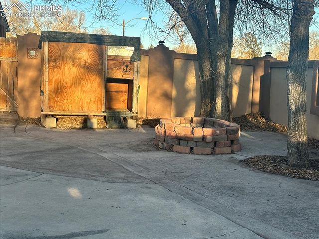 405 Mono Place, Colorado Springs, CO 80910